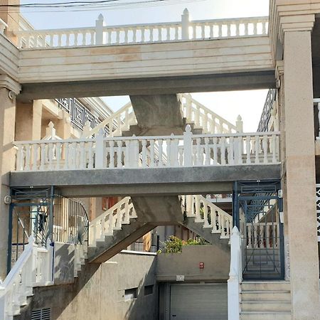 Penthouse Residencial Virginia Leilighet Torrevieja Eksteriør bilde